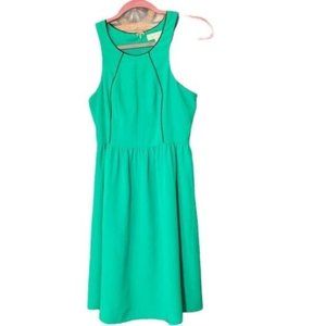 🔥MOVING SALE🔥 Couture Green Sleeveless dress size small